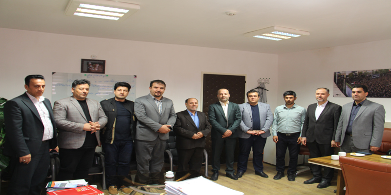 به مناسبت9 اردیبهشت( روزشوراها) رئیس و اعضای هیات مدیره با رئیس و اعضای شورای شهر اردبیل دیدار کردند